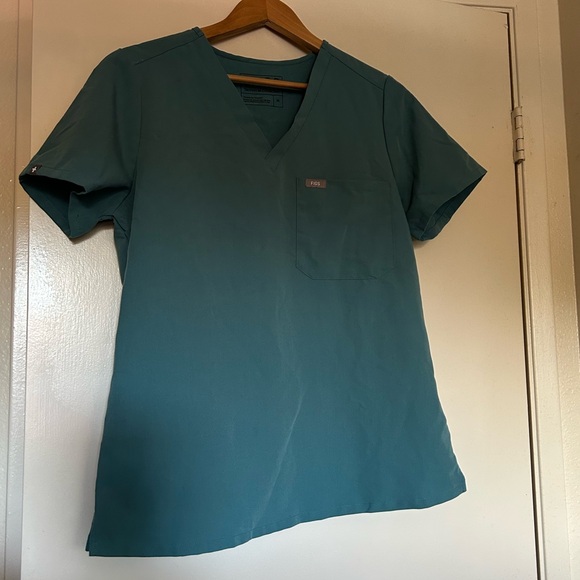 Figs Hydrogreen Scrub Set - Picture 2 of 4